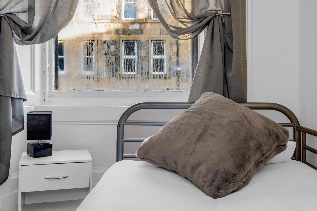 Edinburgh City Centre Jasmine Apartment -Sleeps 7 Exterior foto